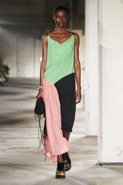 Look 36